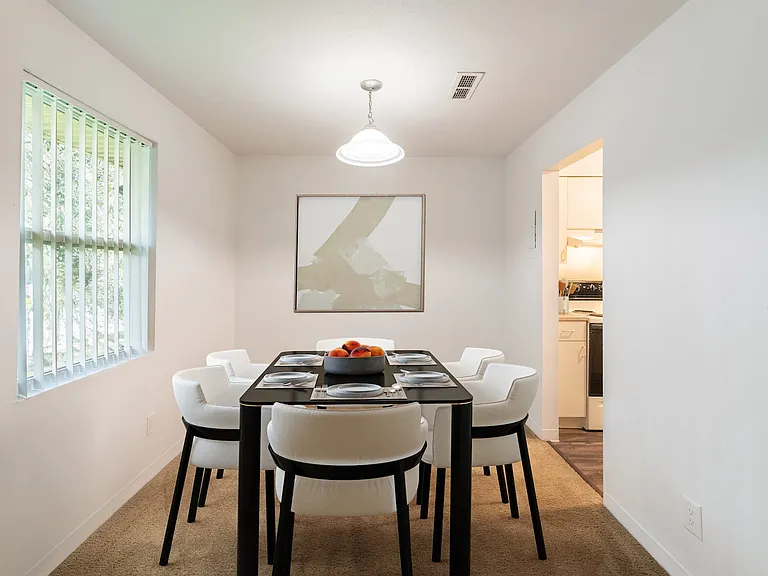 Bivens Cove — Photo 15
