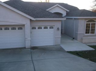 18995 Moon Ridge Rd, Hidden Valley Lake, CA 95467