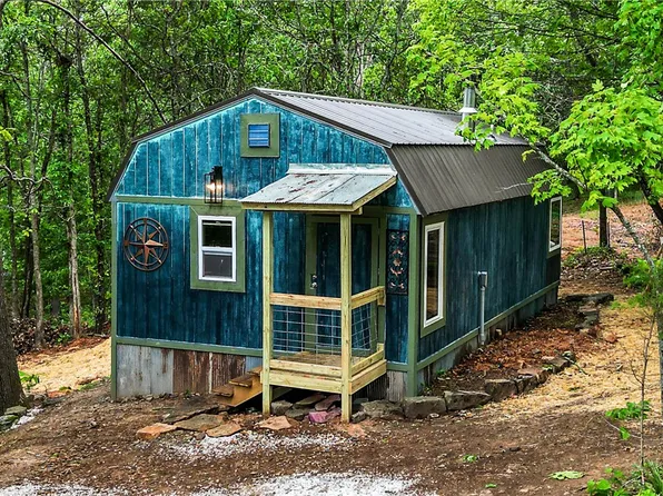 255 Hill St, Winslow, AR 72759