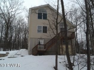 118 Rock Bass Rd, Milford, PA 18337