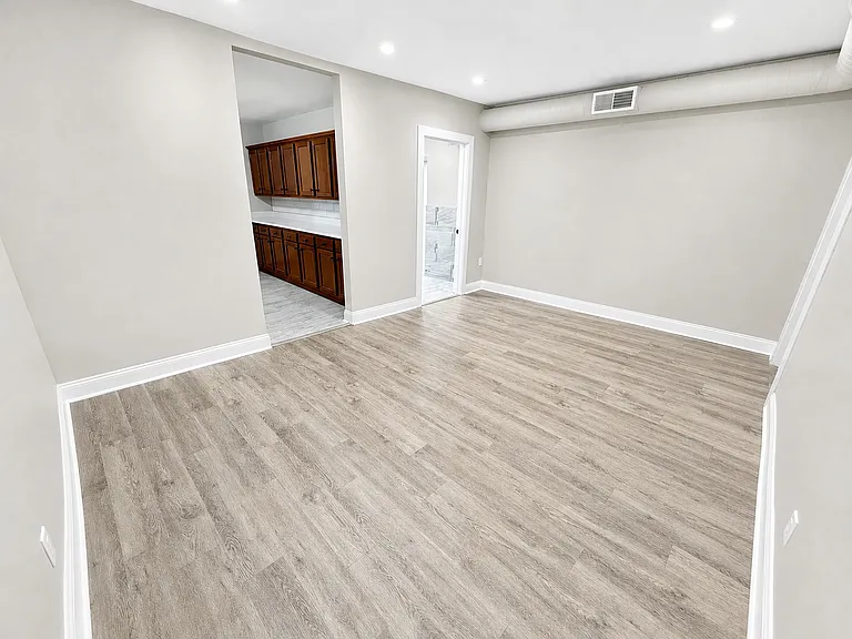 334 Melwood Ave — Photo 5