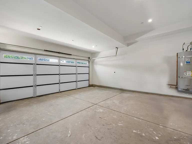 4323 Beethoven St — Photo 21