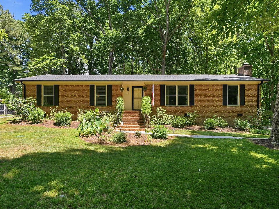 1st image of 2910 Beech Grove Dr