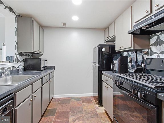 4th image of 2609 Douglass Rd SE APT 402