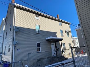 476 3rd St, Fall River, MA 02721