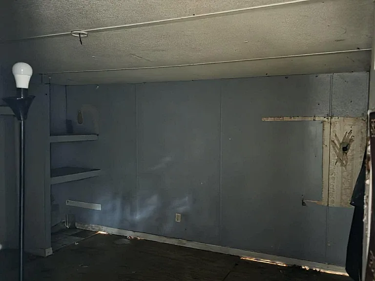 1723 Carter St — Photo 11