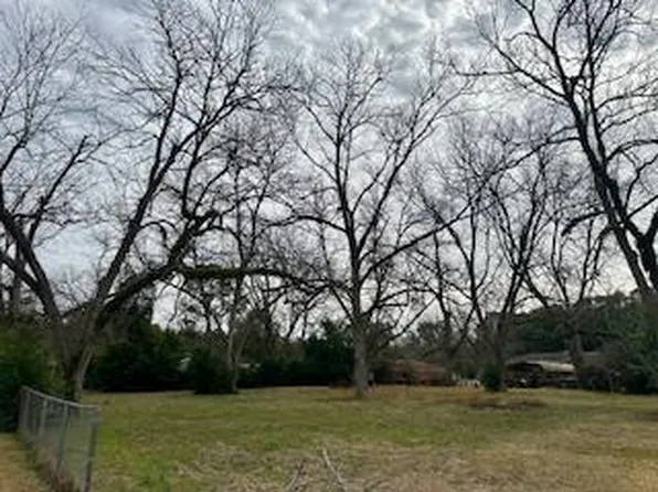 1304 Liverpool Ct, Albany, GA 31707