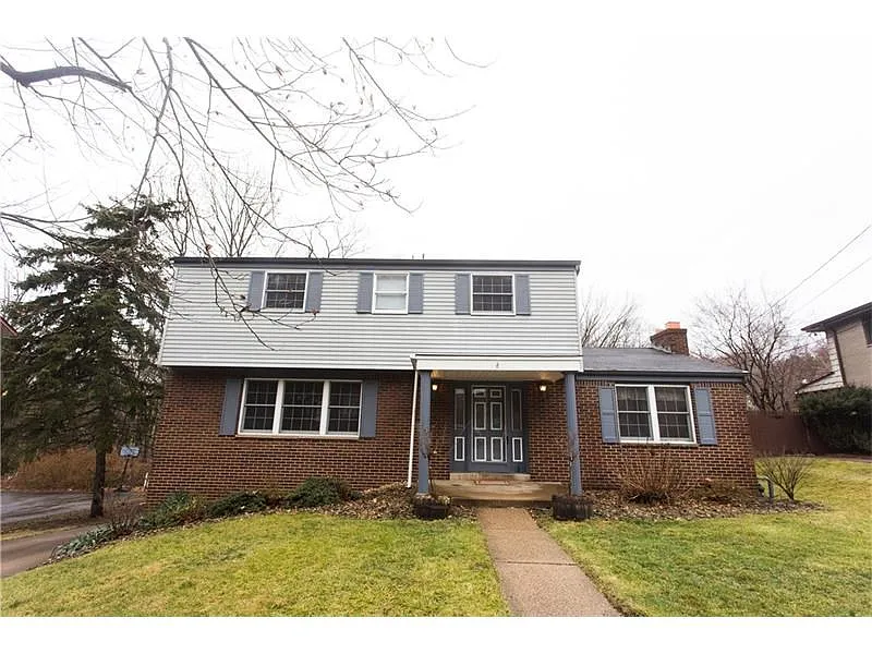 129 Calmont Dr photo 1