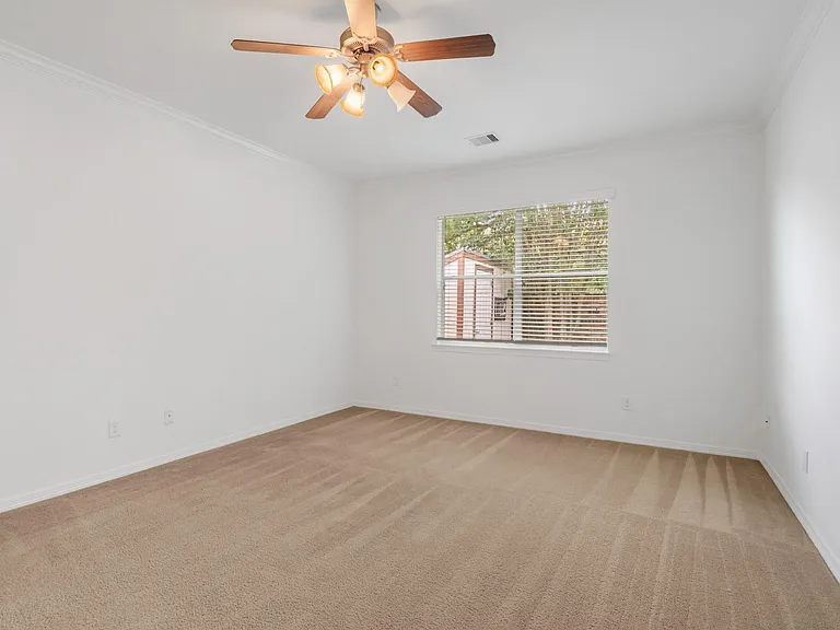 3611 Rocky Ledge Ln — Photo 23