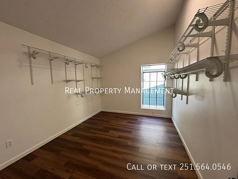 265 Thrift St — Photo 15