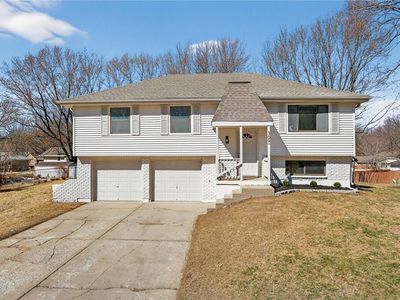 309 SE Avon St, Blue Springs, MO, 64014