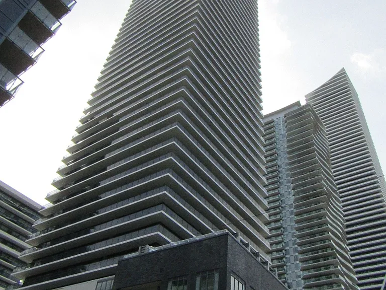 70 Annie Craig Dr #1803 — Photo 20