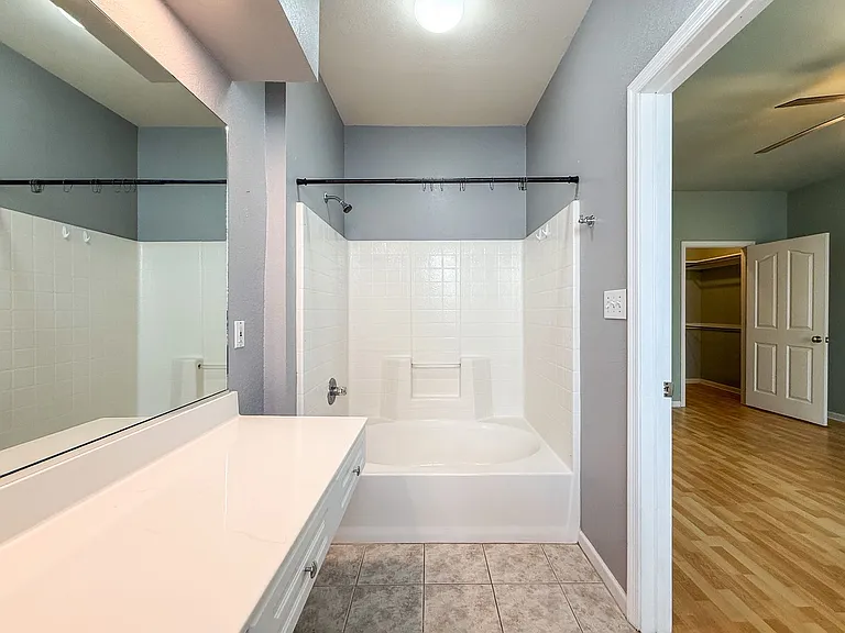 1836 Kensal Green Dr — Photo 29