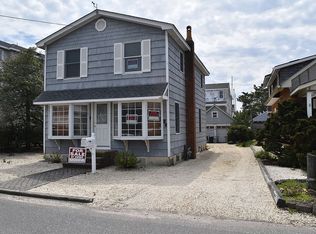 32 N 11th St, Surf City, NJ 08008