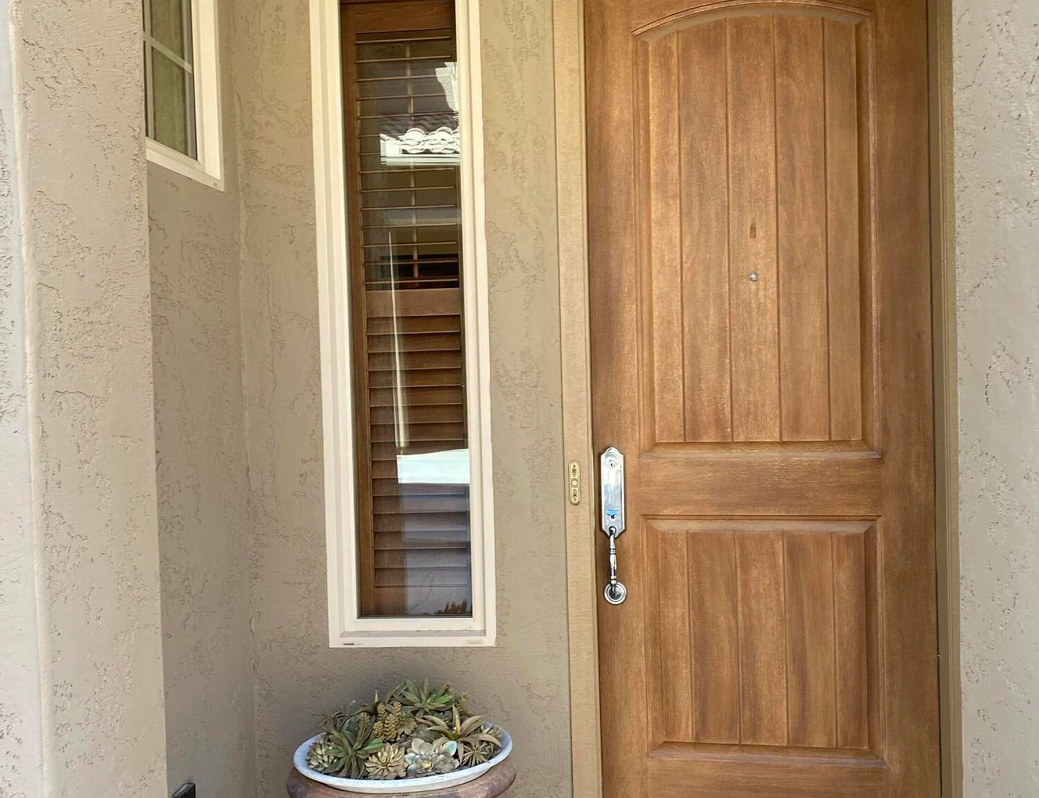 3 bed, 2.5 bath, 2273 sqft, $2,895 — Photo 2