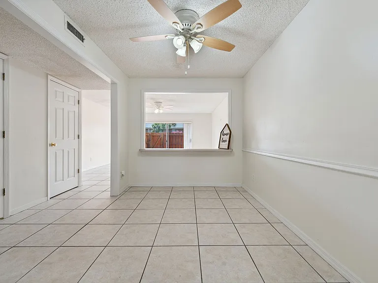 316 Georgetown Dr — Photo 5