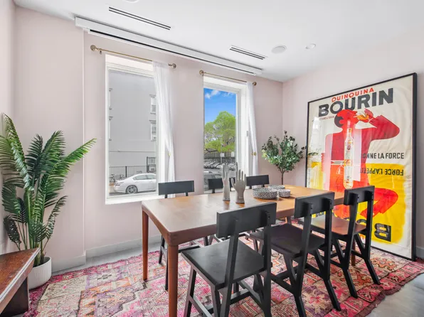 135 Johnson Avenue image 2 of 10