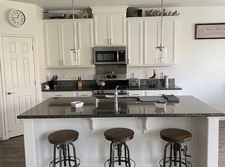 6041 Twin Suns St, Roseville, CA 95747