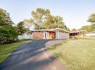 8315 Hatina Dr, Saint Louis, MO 63134