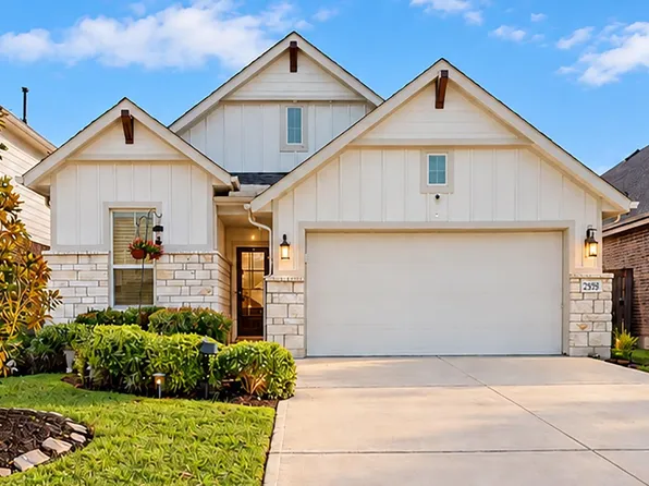 2526 Blazing Star Dr, Brookshire, TX 77423