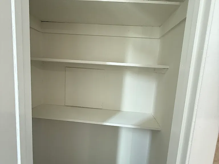 140 Orange St #3 — Photo 8