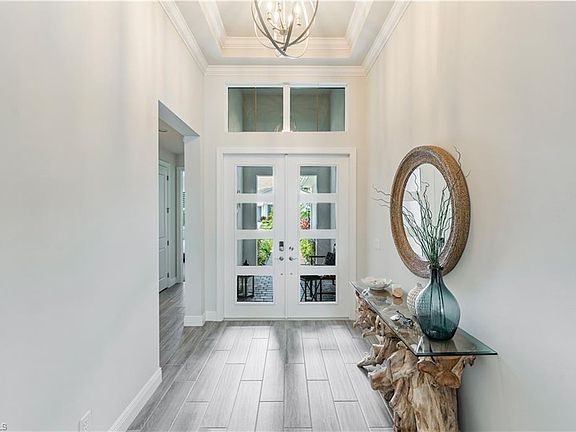 4th image of 8918 Redonda DR