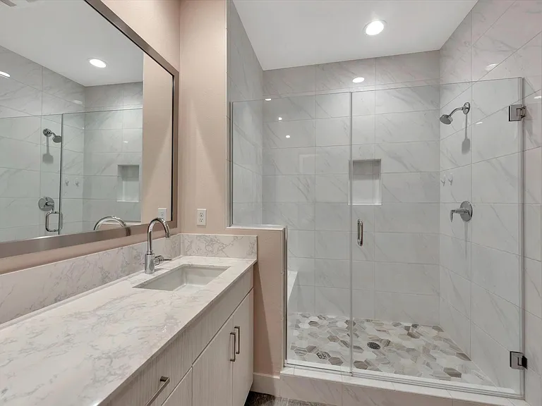 109 Uptown Cir — Photo 10