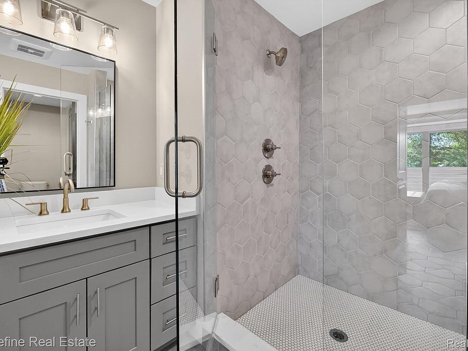 722 E Parent Ave, photo 22