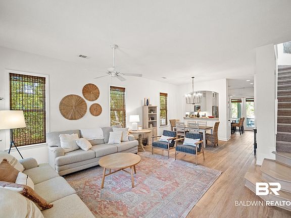 4th image of 822 Lorrain Cir