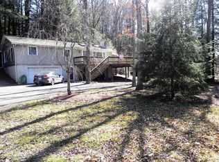 439 Evergreen Hollow Rd, Saylorsburg, PA 18353