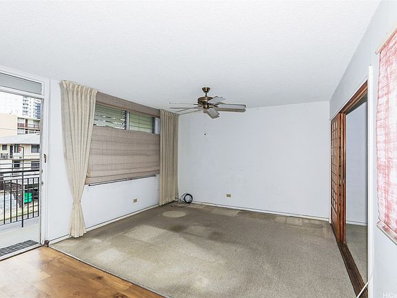 5th image of 1525 Pensacola St APT 302