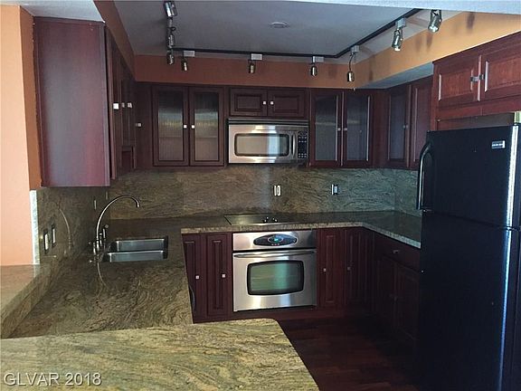 5th image of 3930 University Center Dr APT 903