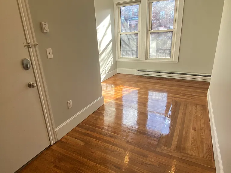 399 Marlborough St #8 — Photo 2