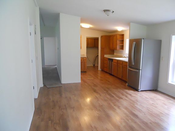 3rd image of 11617 140th Avenue Ct NW