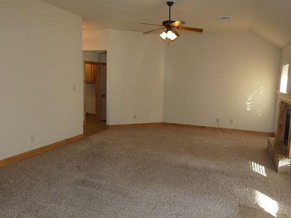 5th image of 7216 SW Stradford Ave