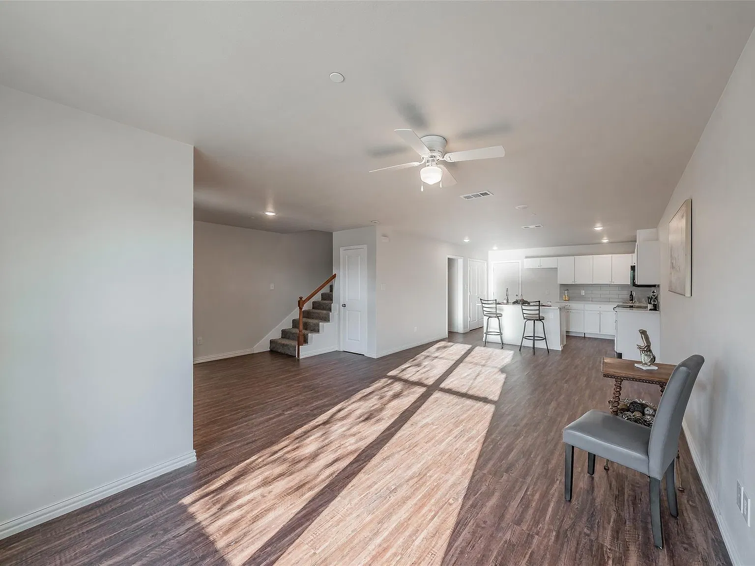 3 bed, 2.5 bath, 1550 sqft, $2,795 — Photo 1