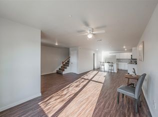 6215 Roby Dr, Arlington, TX 76001