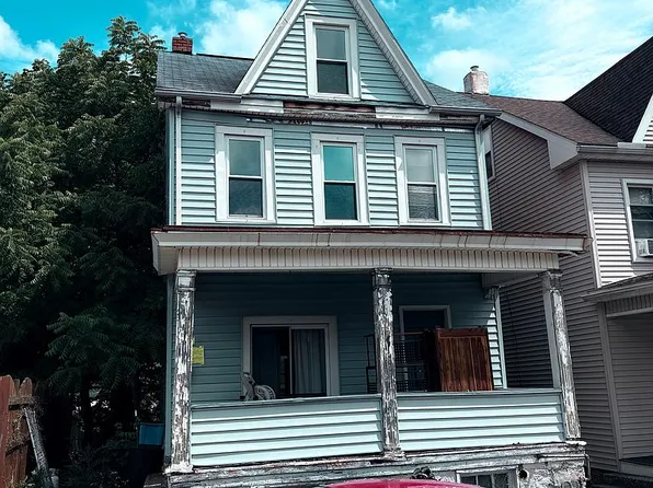 1613 Crawford Ave, Altoona, PA 16602