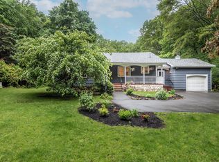 31 Bradford St, North Andover, MA 01845