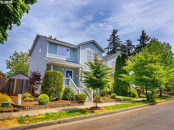 3rd image of 8329 N Johnswood Dr