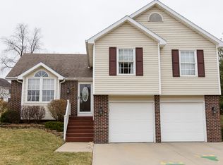 5304 Brookhaven Dr, Saint Joseph, MO 64507
