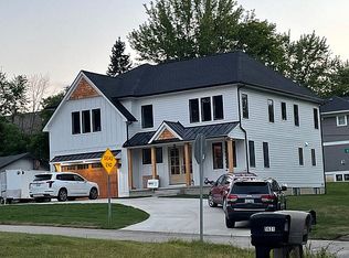 5612 Valentine St, West Bloomfield, MI