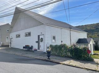530 Main St, South Fork, PA 15956