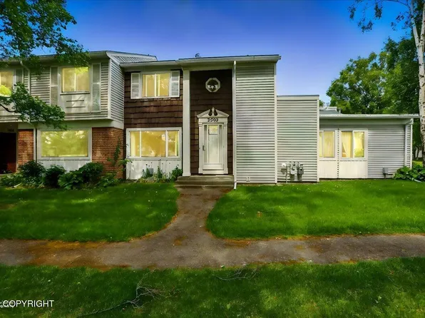 3305 Mount Vernon Ct #4-E, Anchorage, AK 99503