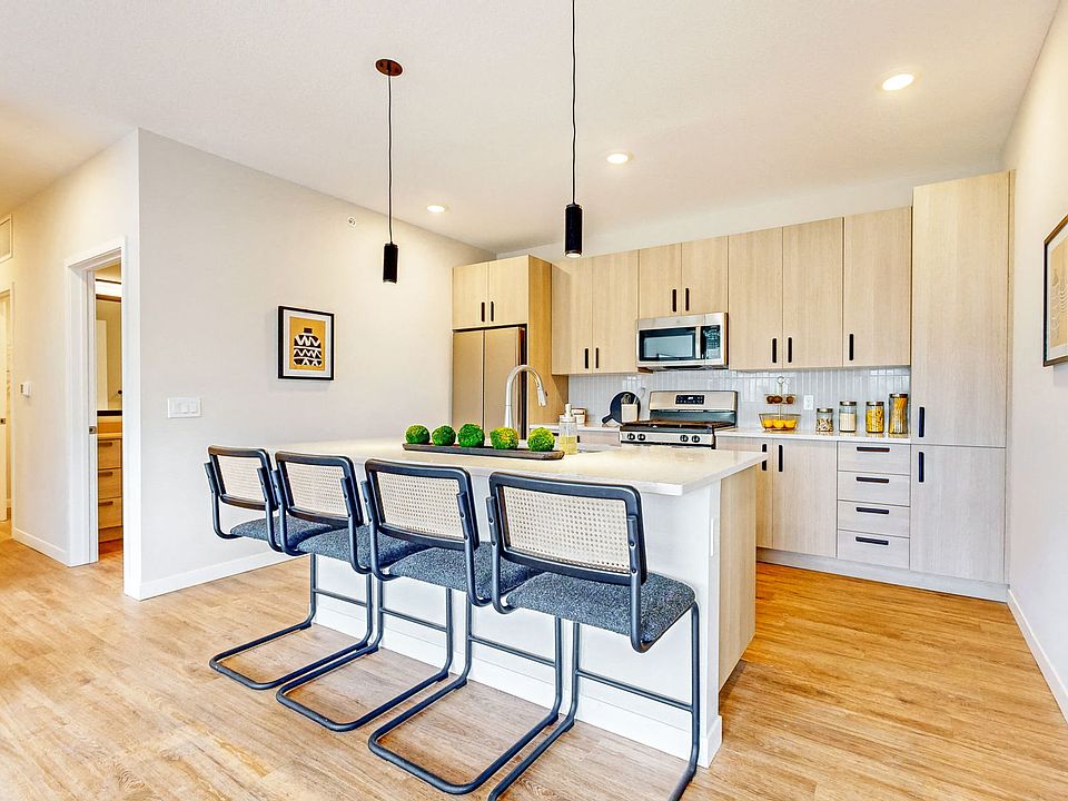 1st image of 520 Virginia Ave #4748505