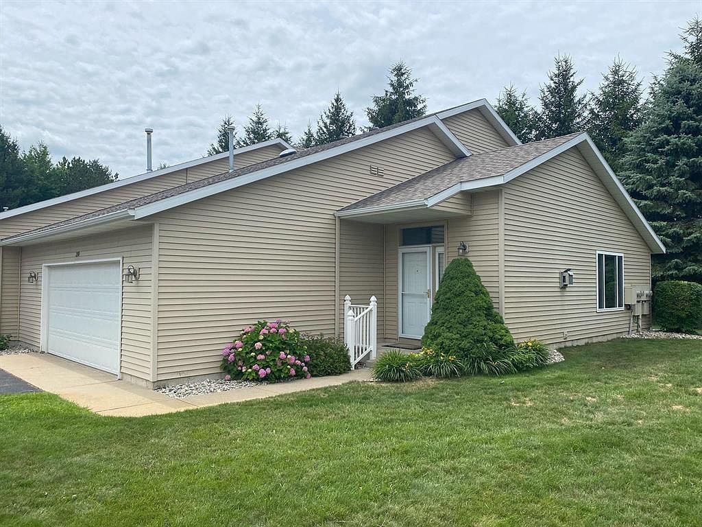210 Greenview Clam, Cadillac, MI 49601 Zillow