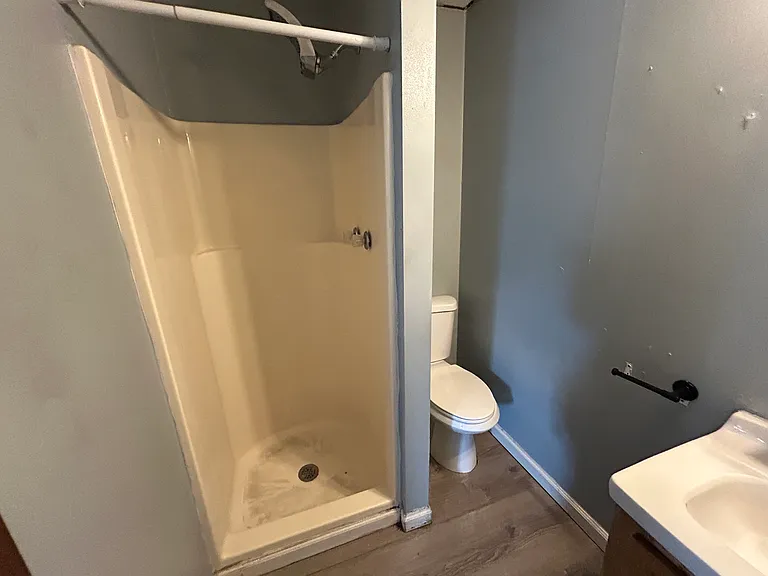 131 Wood St #302 — Photo 7