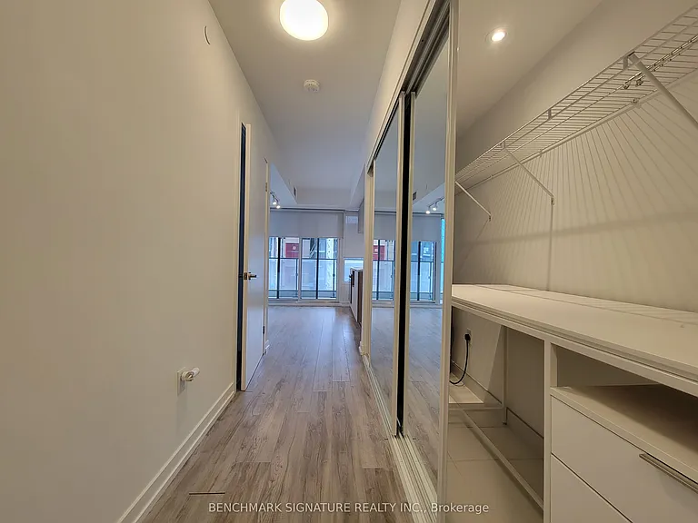 77 Shuter St #607 — Photo 12