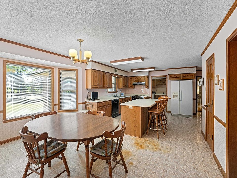 10th image of this home