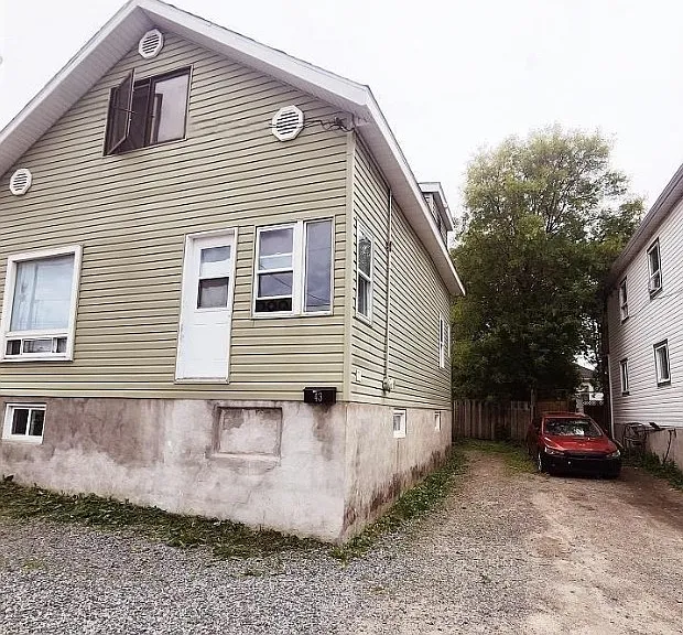 43 Belanger Ave — Photo 1